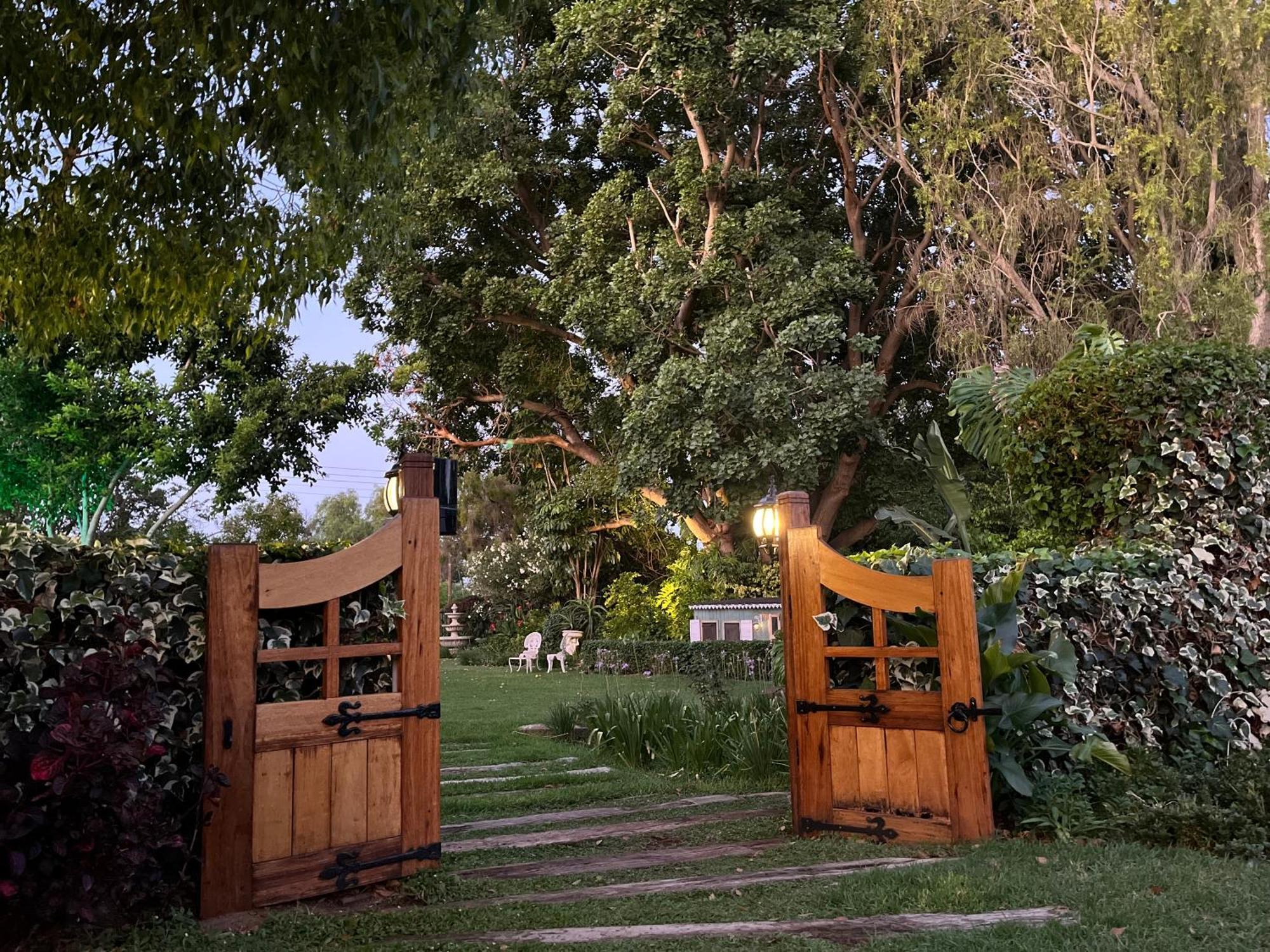 La Pension Guest House Oudtshoorn Exterior foto